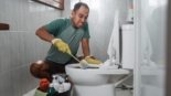 Como Acabar com o Cheiro de Esgoto no Banheiro