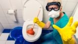 Como Desentupir Vaso Sanitário com Fezes - 5 dicas